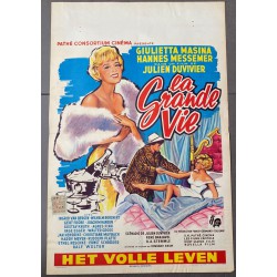 KUNSTSEIDENE MADCHEN (GRANDE VIE)