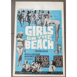 GIRLS ON THE BEACH
