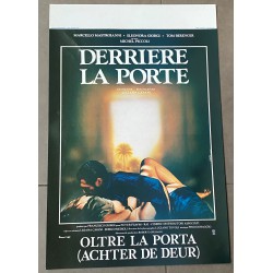OLTRE LA PORTA